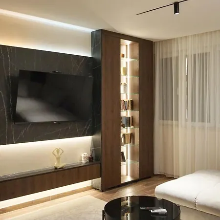 Pool Lena - King Size 12 *