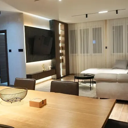 Pool Lena - King Size 12