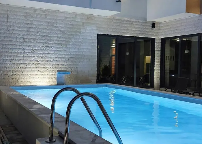 アパート Pool Lena - King Size 12