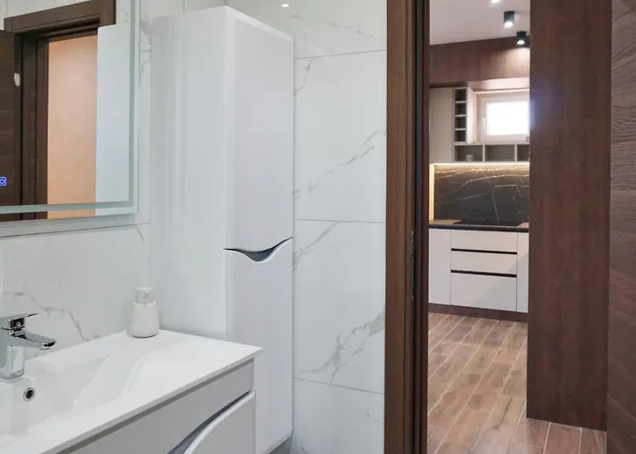 Pool Lena - King Size 12 アパート