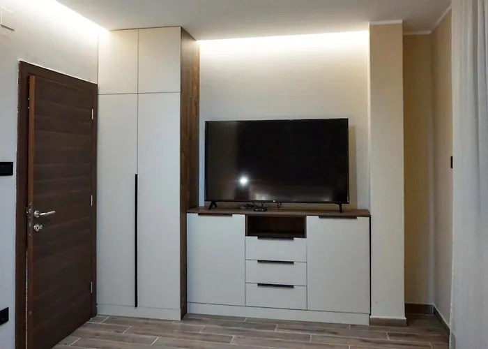 Pool Lena - King Size 12 ヴルドニーク