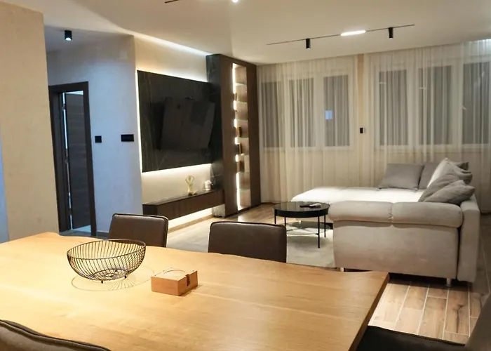 Pool Lena - King Size 12