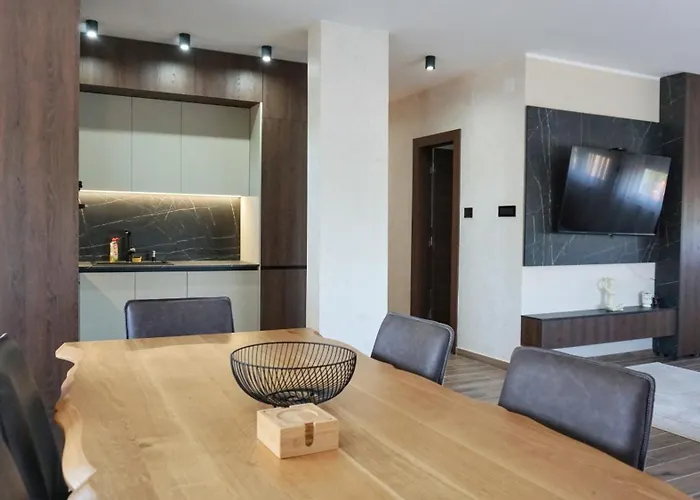 アパート Pool Lena - King Size 12 *